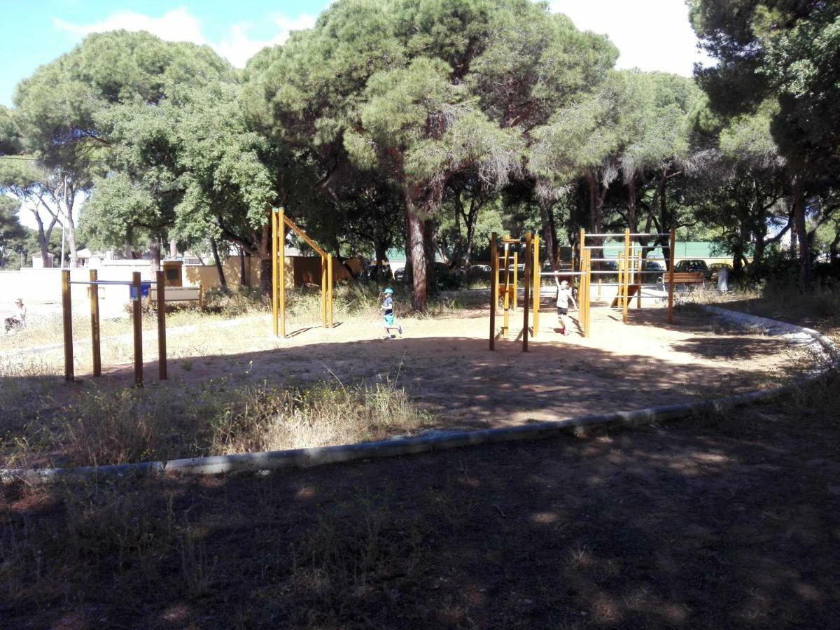 Apartamento En Los Patios De Santa Maria Golf Marbella Luaran gambar